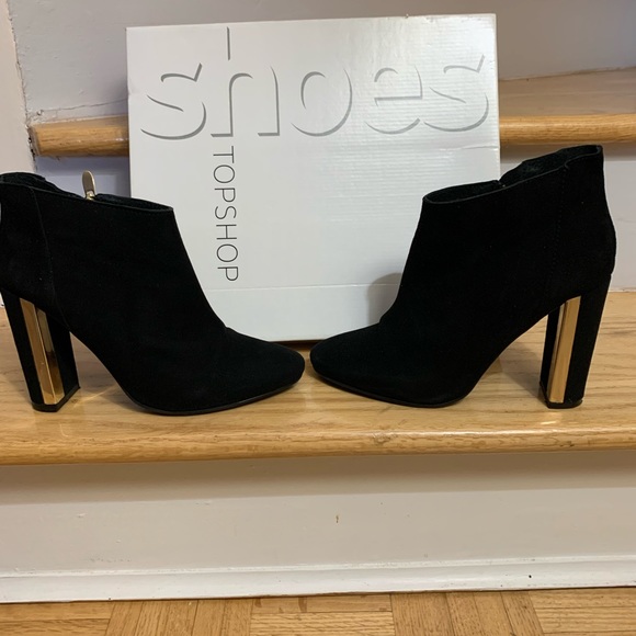 TOPSHOP Black & Gold Suede Booties - Picture 2 of 8